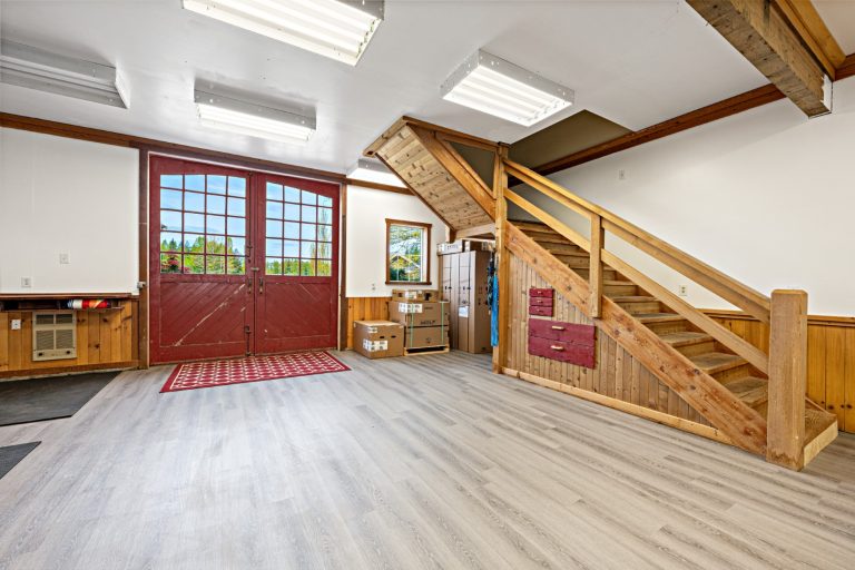 REAL-ESTATE-PHOTO-EDITING-WOOD_003-Large